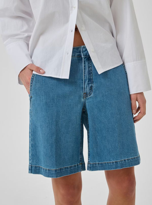 My Essential Wardrobe - MWLara Shorts Long, Medium Blue Wash