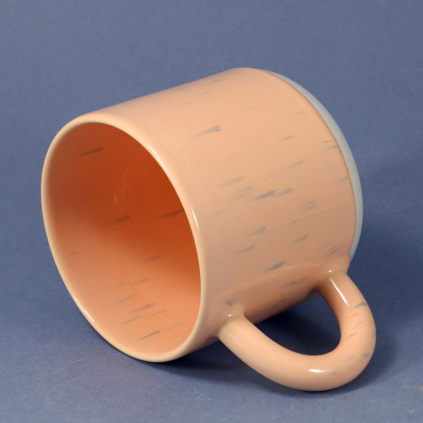 Studio Arhoj – Chug Mug, Peach Pit K10