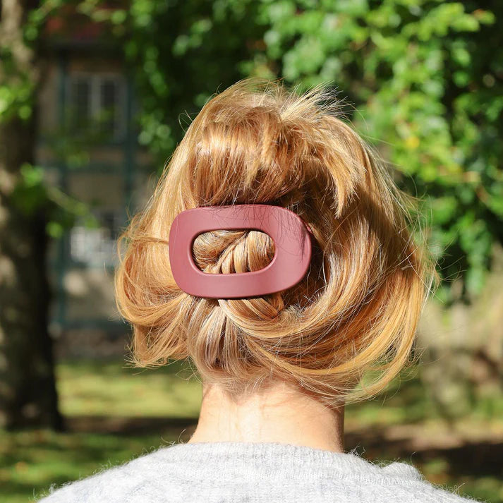 ByStær - Eva Hårklemme Mellem Mat Bordeaux