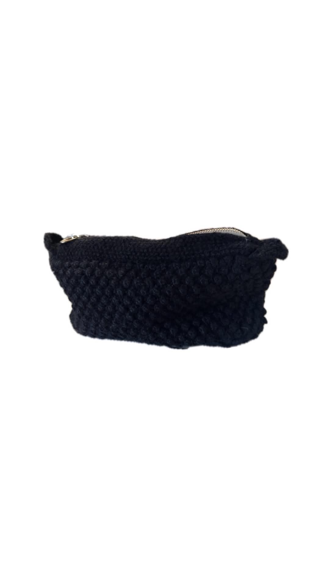 aiayu - Helen Classic Clutch, Black